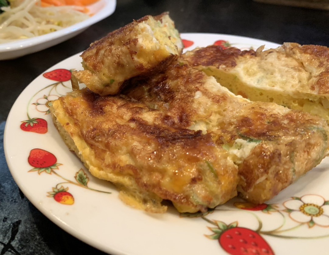 ネギ入り卵焼き／Fried egg with green onions